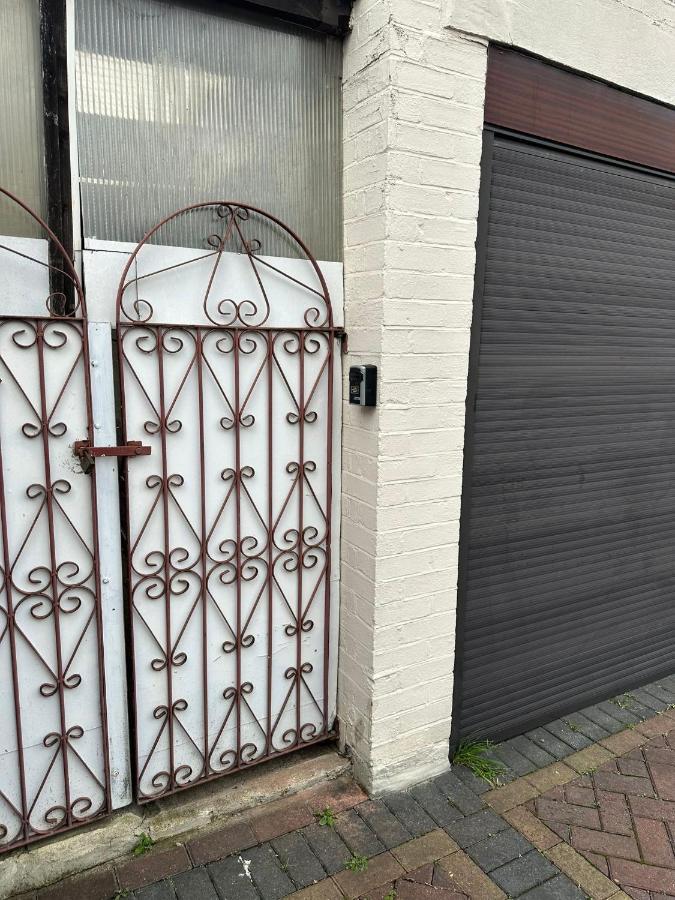 Amazing And Romantic O2 Arena 4 Bedrooms House Free Parking London Exterior foto